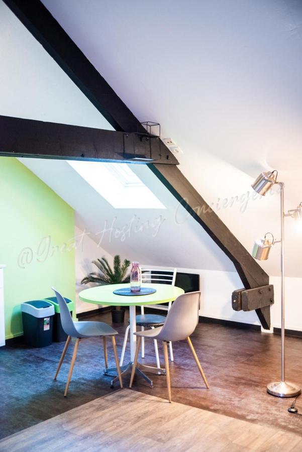 La Maison De Leon Apartments - Studio Dunkirk Bagian luar foto