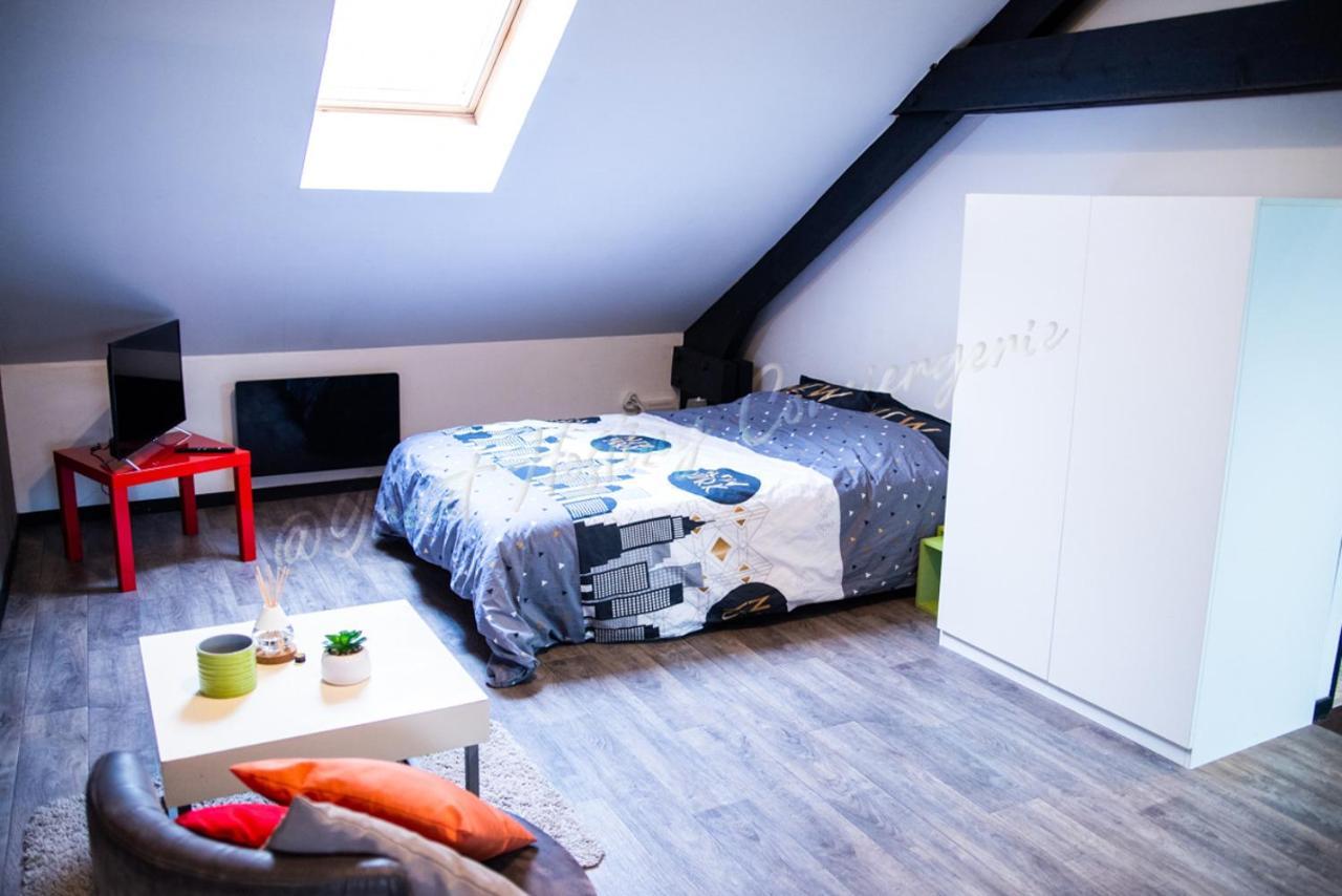 La Maison De Leon Apartments - Studio Dunkirk Bagian luar foto