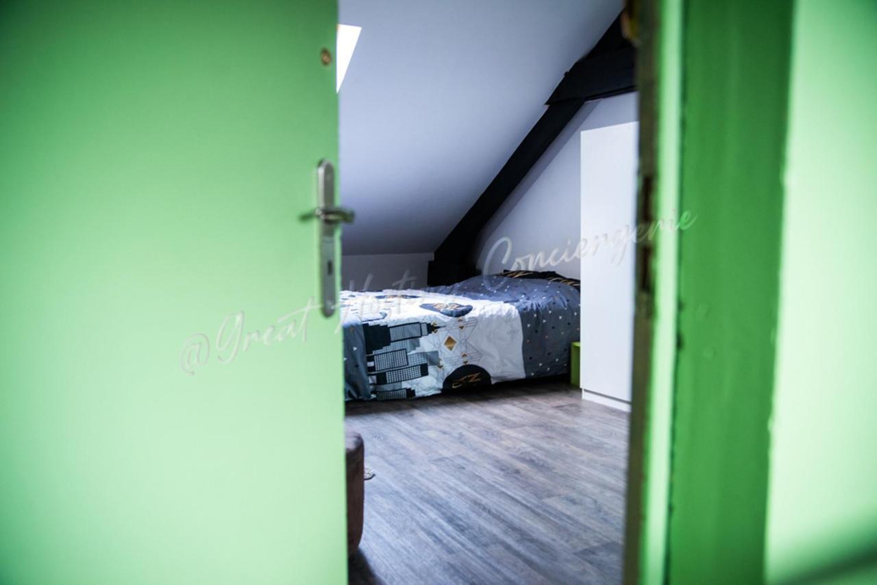 La Maison De Leon Apartments - Studio Dunkirk Bagian luar foto