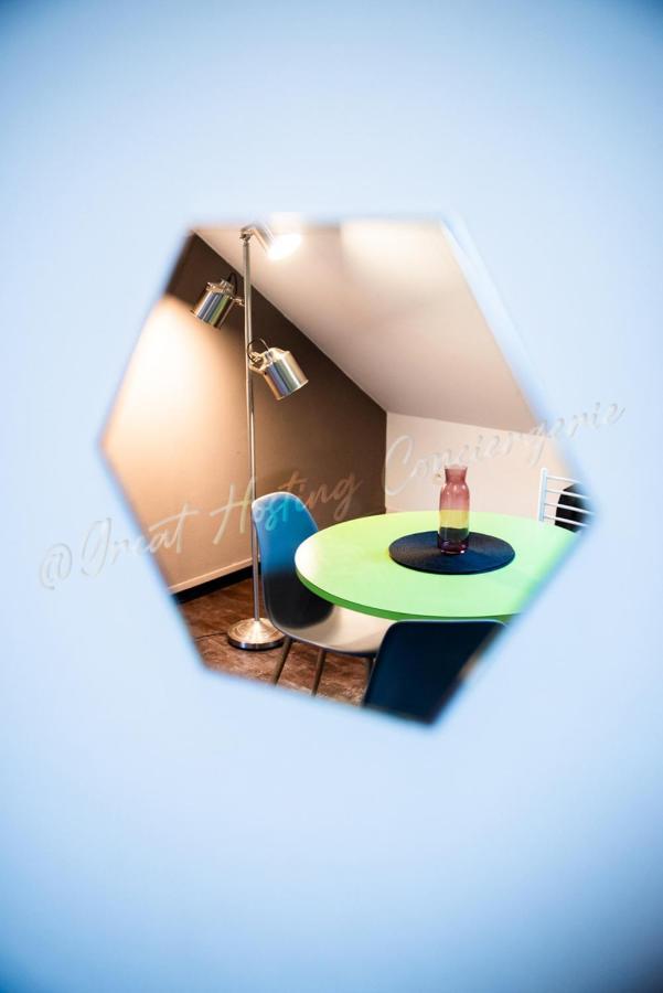 La Maison De Leon Apartments - Studio Dunkirk Bagian luar foto