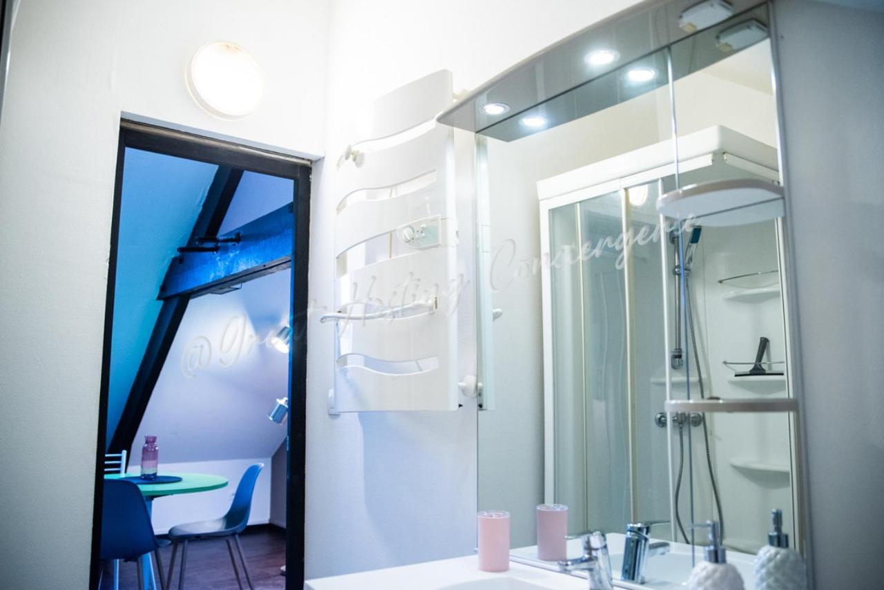 La Maison De Leon Apartments - Studio Dunkirk Bagian luar foto